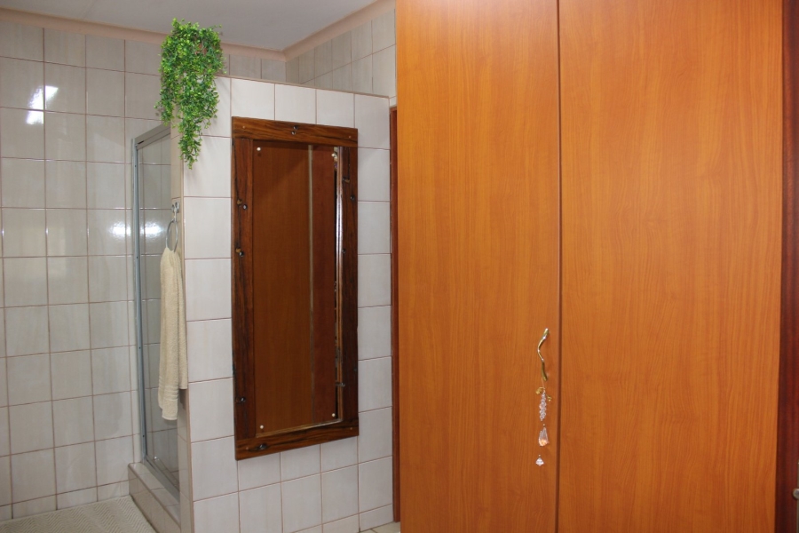 4 Bedroom Property for Sale in Deneysville Free State